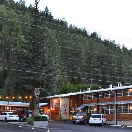 רואידוסו Sitzmark Chalet Inn מראה חיצוני תמונה