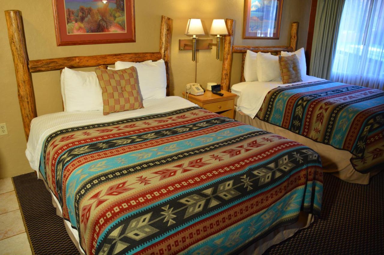 רואידוסו Sitzmark Chalet Inn מראה חיצוני תמונה