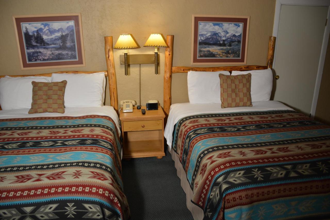 רואידוסו Sitzmark Chalet Inn מראה חיצוני תמונה