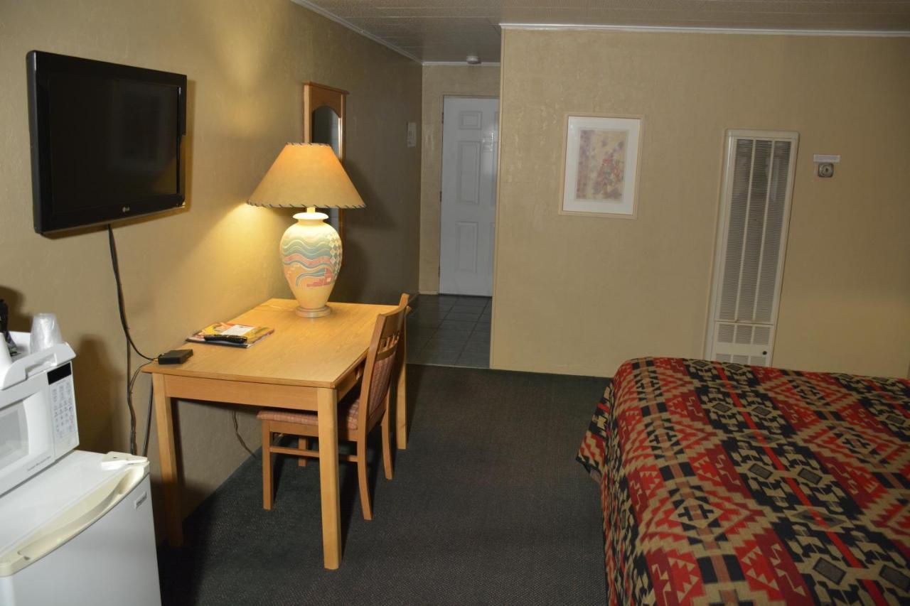רואידוסו Sitzmark Chalet Inn מראה חיצוני תמונה