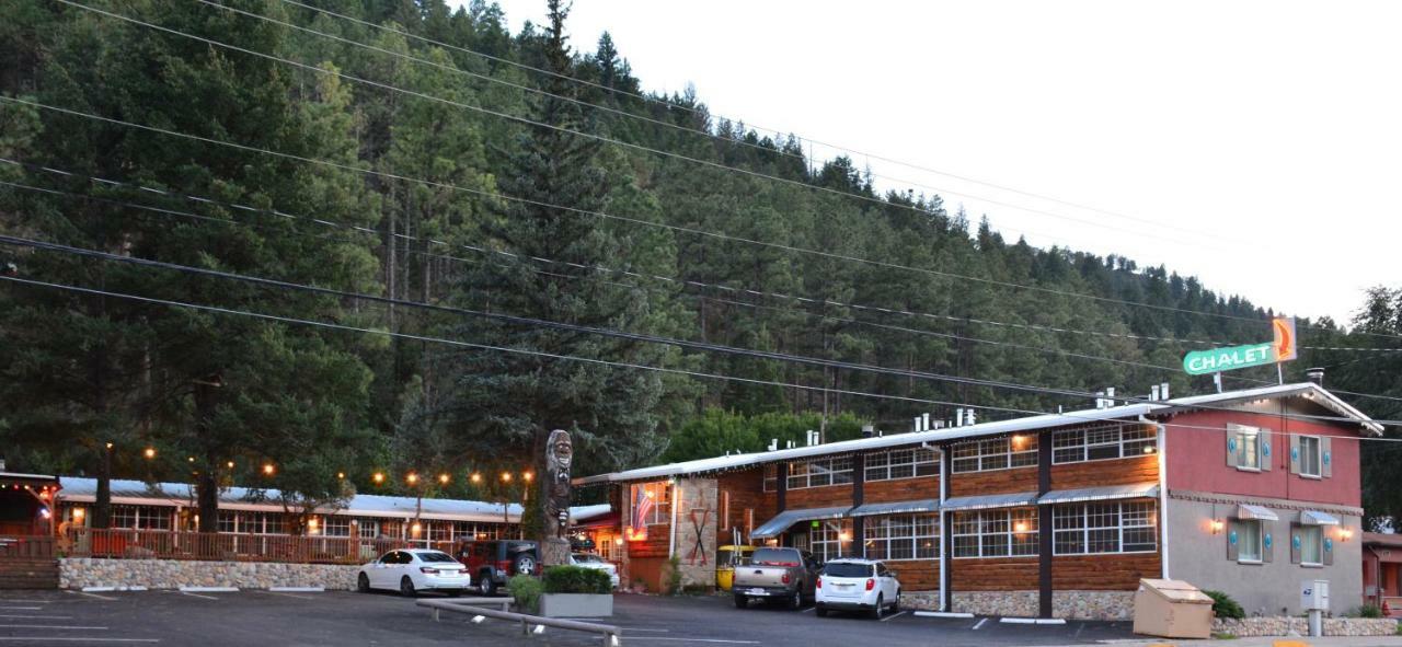 רואידוסו Sitzmark Chalet Inn מראה חיצוני תמונה